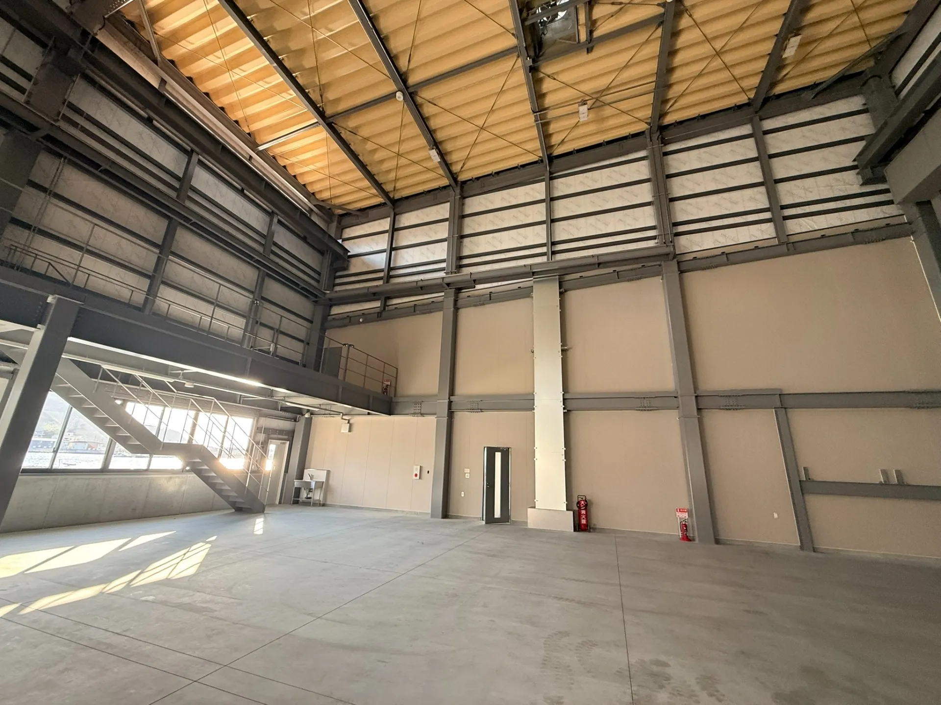 岡山市南区郡地内電気工事